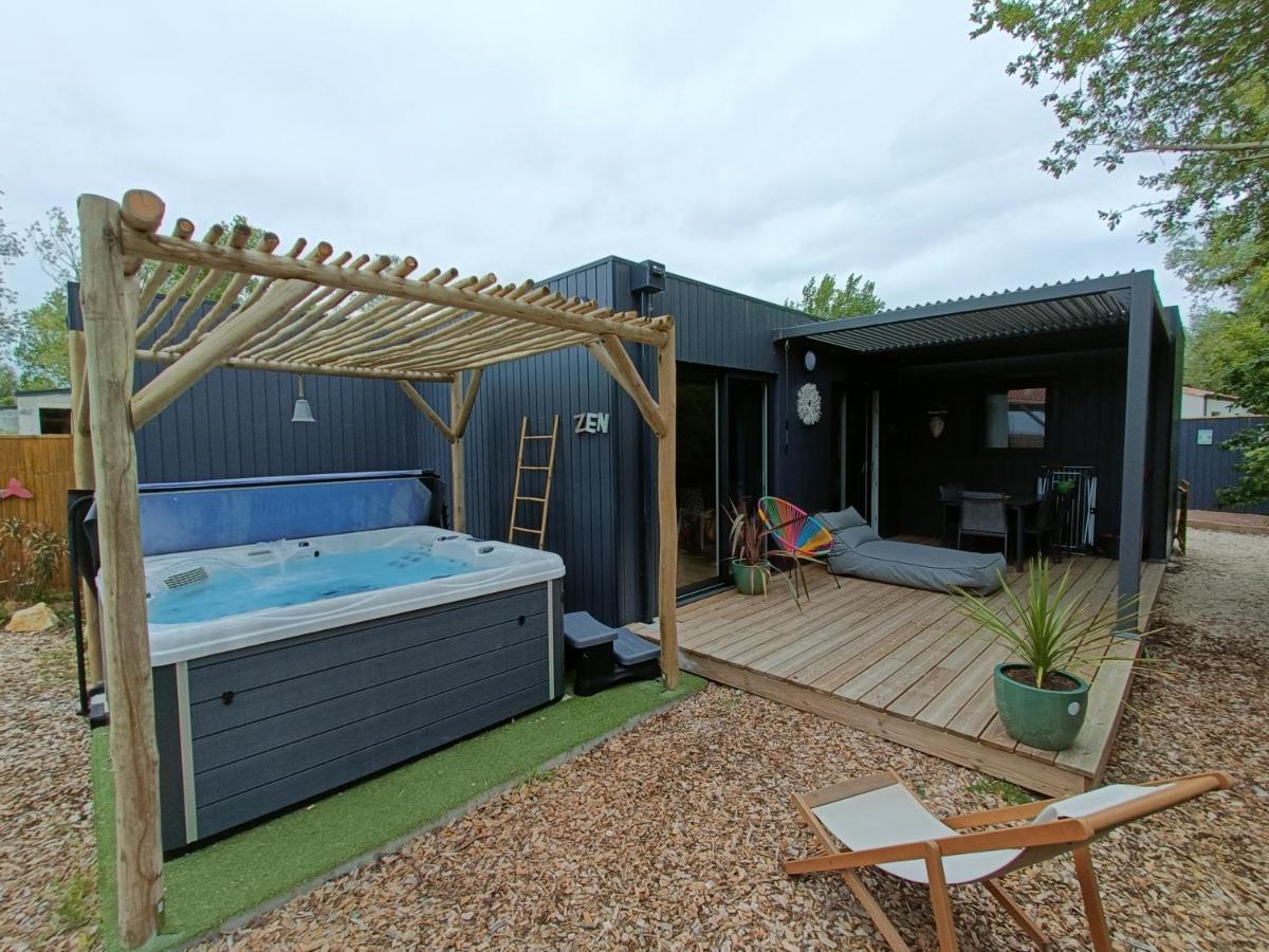 Apb Spa Locations Avec Jacuzzi Privatif Saint-Jean-de-Monts Eksteriør billede
