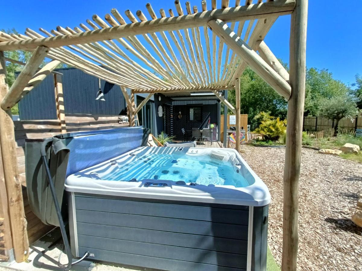 Apb Spa Locations Avec Jacuzzi Privatif Saint-Jean-de-Monts Eksteriør billede